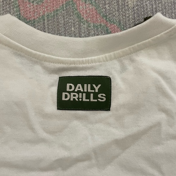 Daily Drills Everyday Tee NWT!!! - Picture 3 of 3